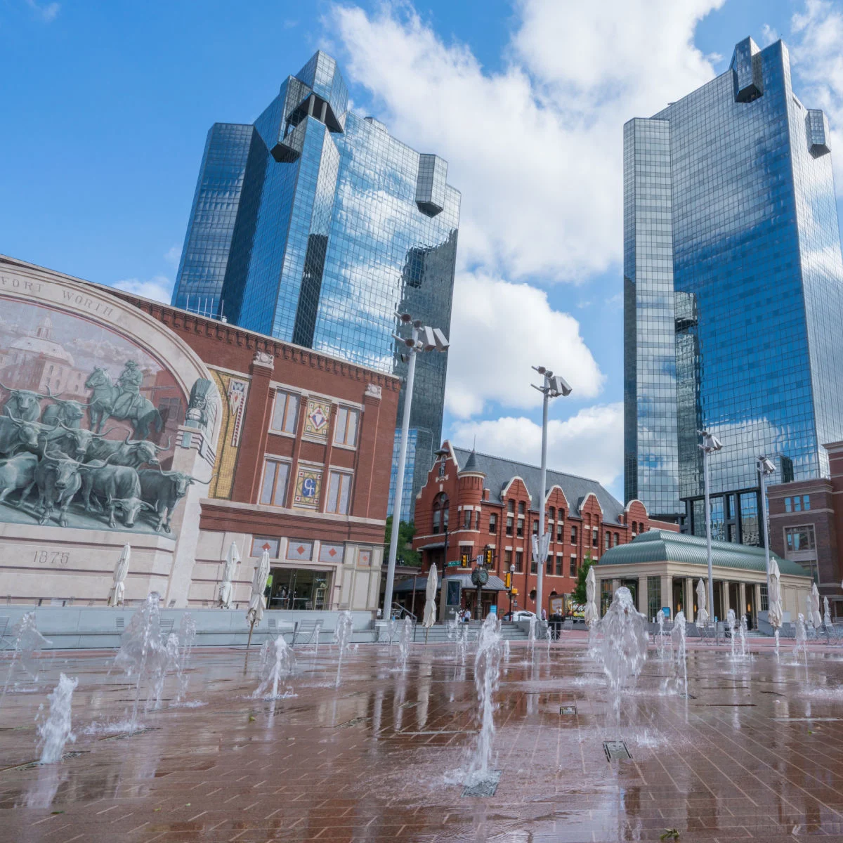Fountains in downtown Fort Worth plaza