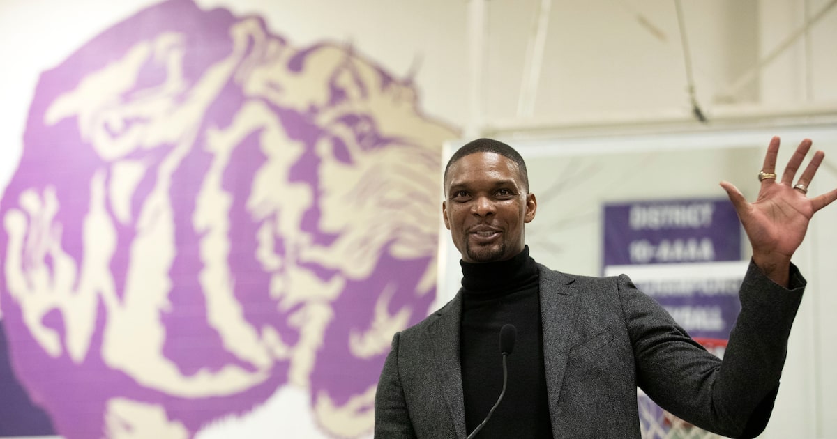 Dallas Lincoln alum Chris Bosh ‘lucky to be alive’ after serious health scare