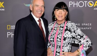 Billionaire Trump supporter blocks sale of Texas warehouse for use as ICE jail