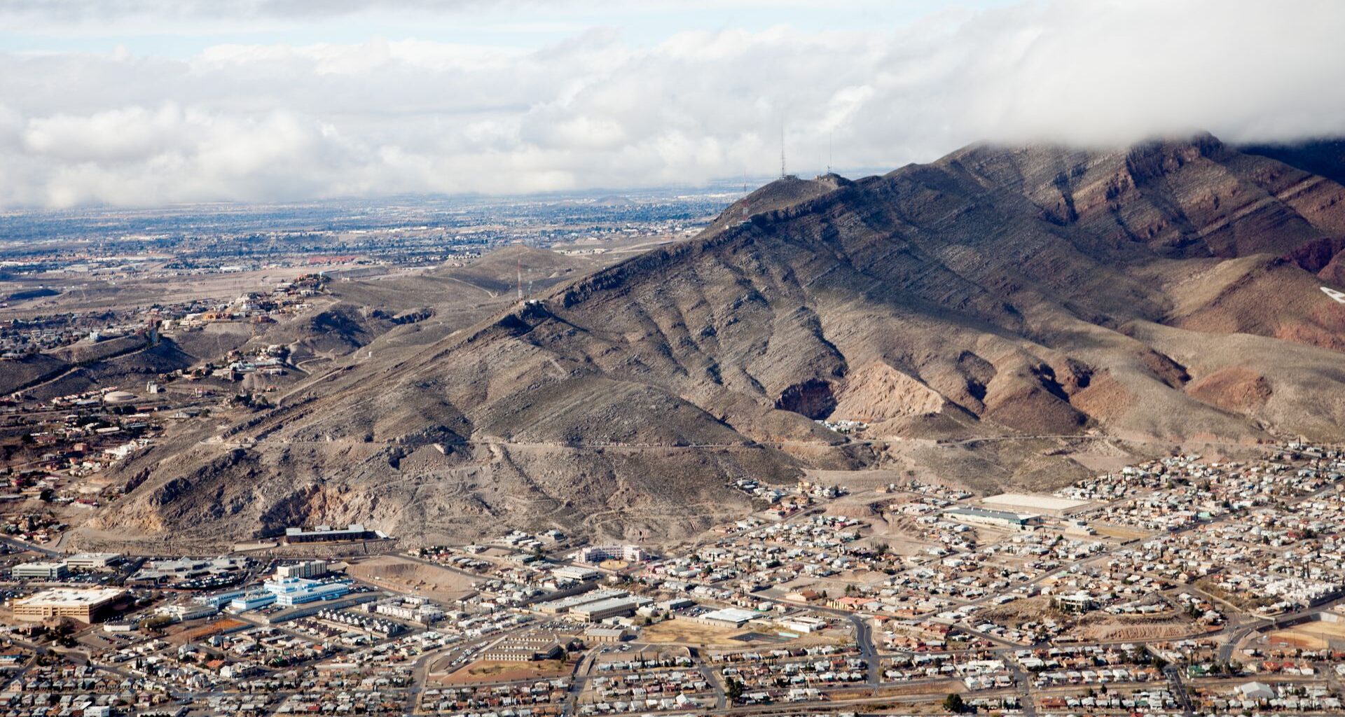 What we know, and what we don’t, about the El Paso airspace closure