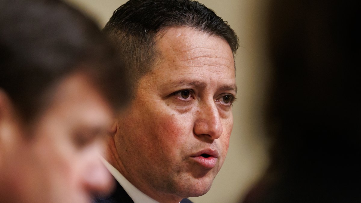 Tony Gonzales fights resignation over affair allegation – NBC 5 Dallas-Fort Worth