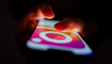 Instagram to start parent alerts for teen suicide searches – NBC 5 Dallas-Fort Worth