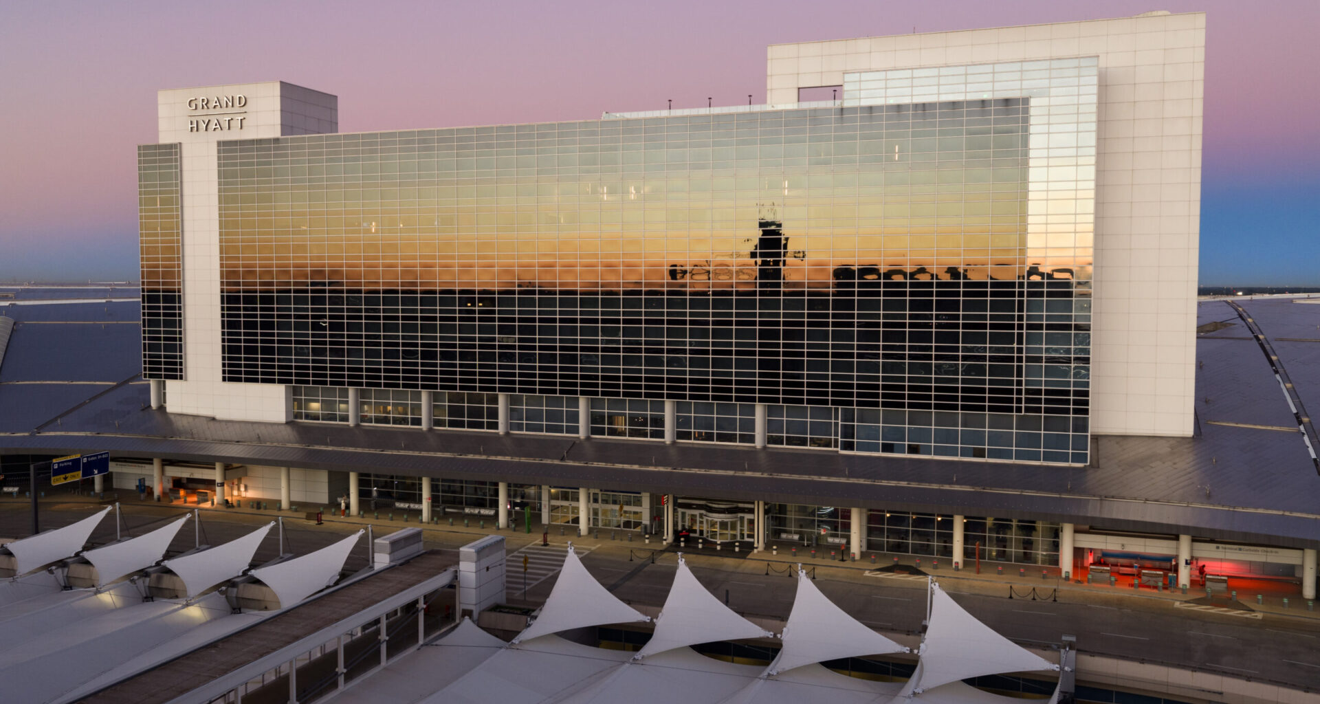 Grand Hyatt DFW Airport Announces Completion of $34 Million Hotel Transformation