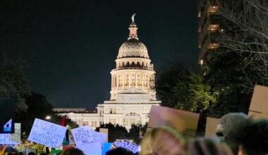 Students join Austin protest against ICE following citywide walkouts