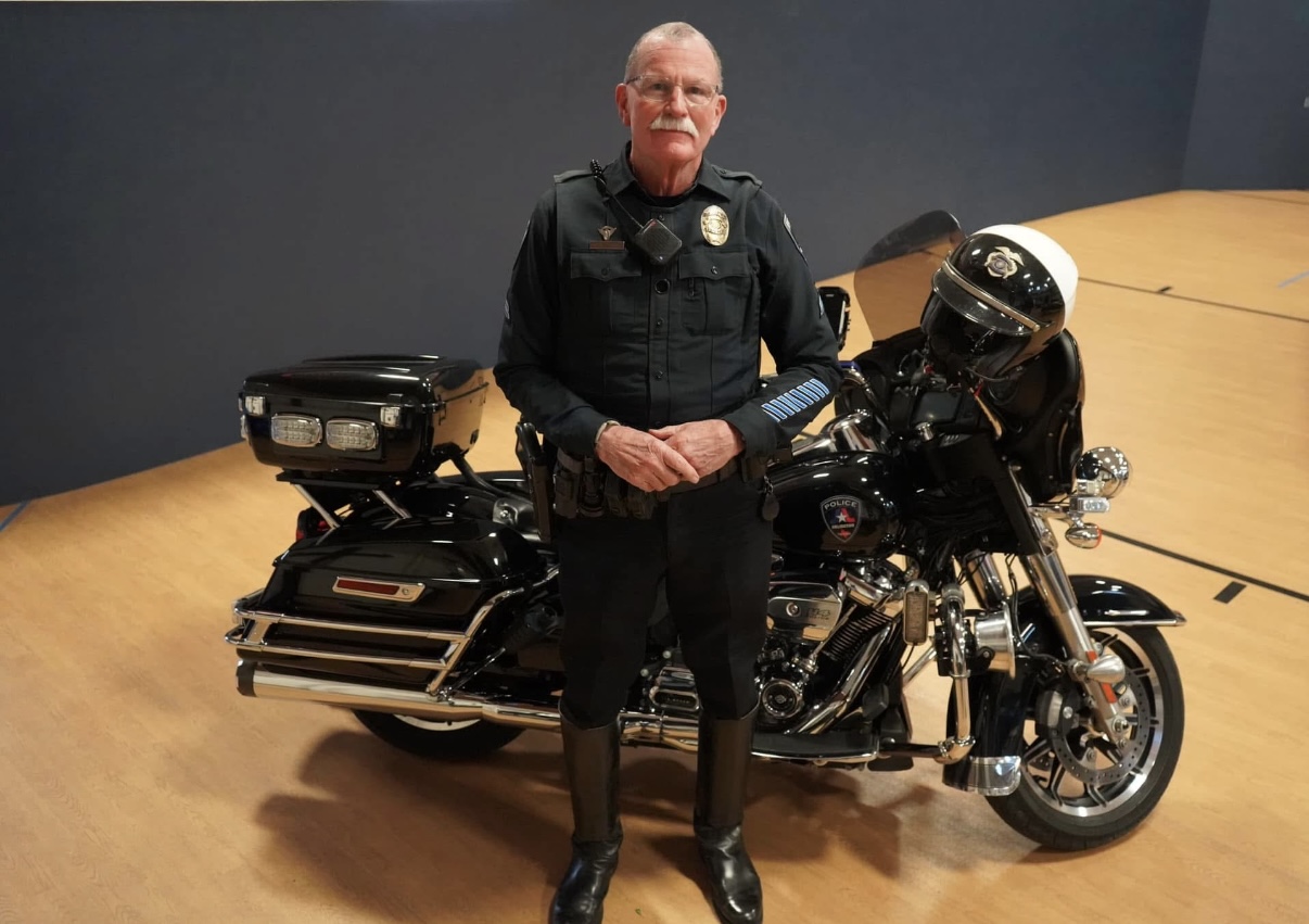 Motorcycle Mike rides off into the sunset after 51 years of service