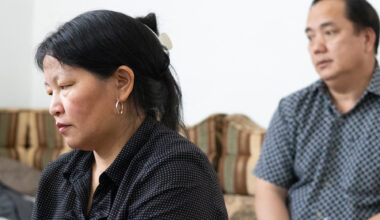 Hmong refugee stranded in Texas after release from ICE facility