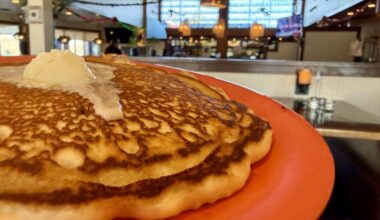 Beacon Cafe reopens popular breakfast buffet near Fort Worth