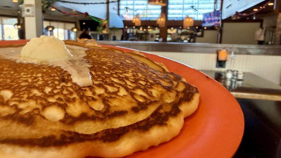 Beacon Cafe reopens popular breakfast buffet near Fort Worth