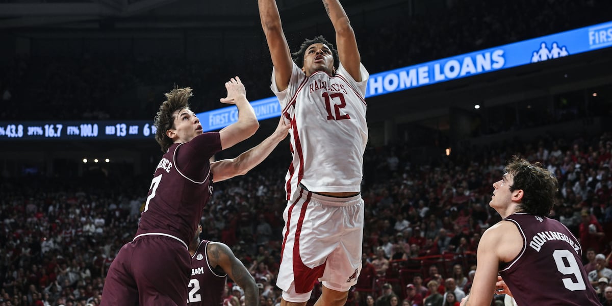 Texas A&M men’s hoops can’t complete comeback against Arkansas