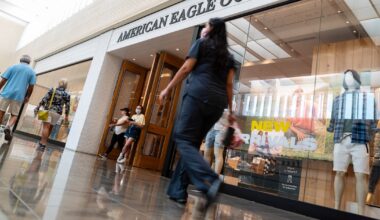 Atlanta company takes on American Eagle facility in D-FW, preserving jobs