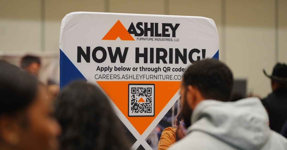 After a flat 2025, Texas will add some jobs this year, Dallas Fed projects