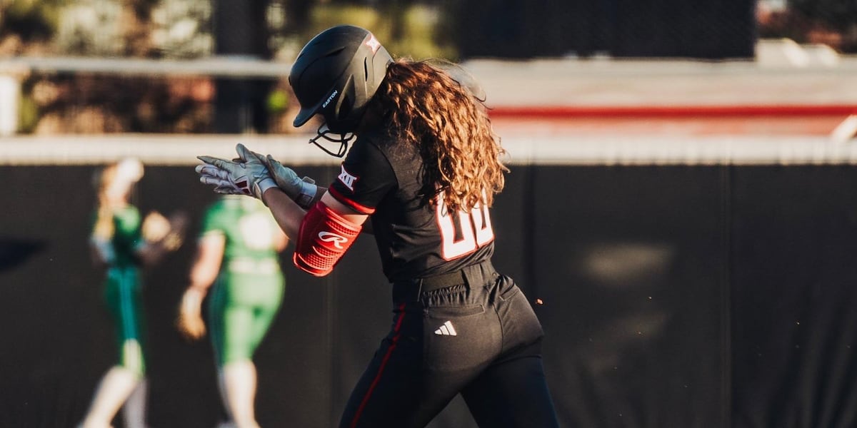 Jackie Lis homers twice in No. 2 Red Raiders win