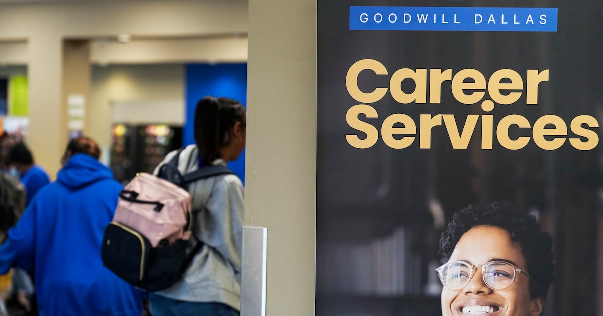 New Dallas program trains ‘forgotten workforce’ for medical assistant jobs