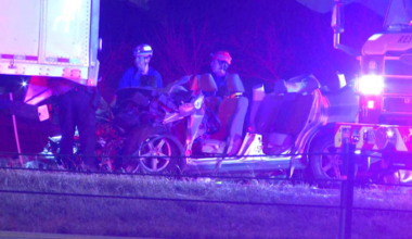 Woman pinned underneath 18-wheeler after crash on I-35, San Antonio police say