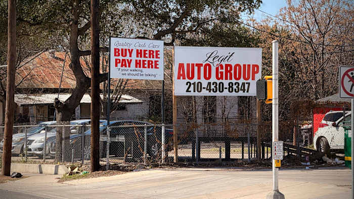 8 vehicles seized from unlicensed dealership in east Bexar County, sheriff says