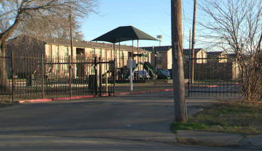 Dog bites, injures 2 women at West Side apartment complex, SAPD says