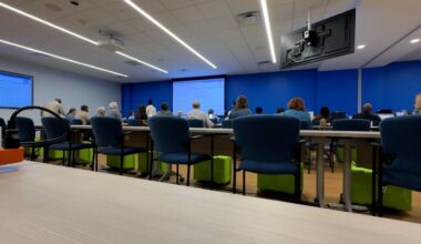 Texas poll workers participate in election training sessions