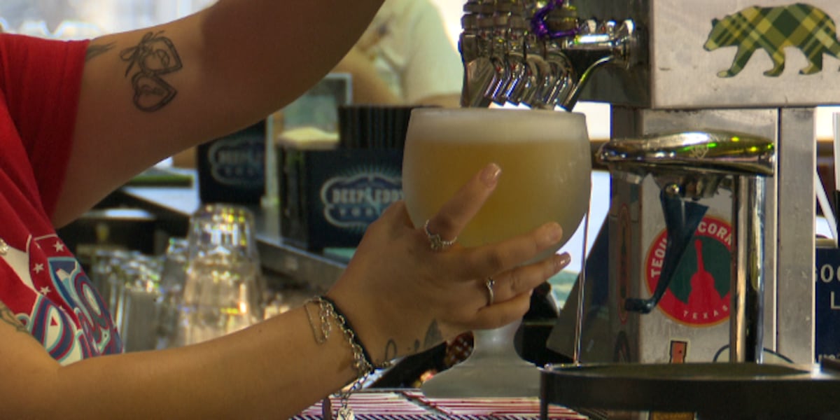 Texas restaurants report declining alcohol sales affecting business across the state