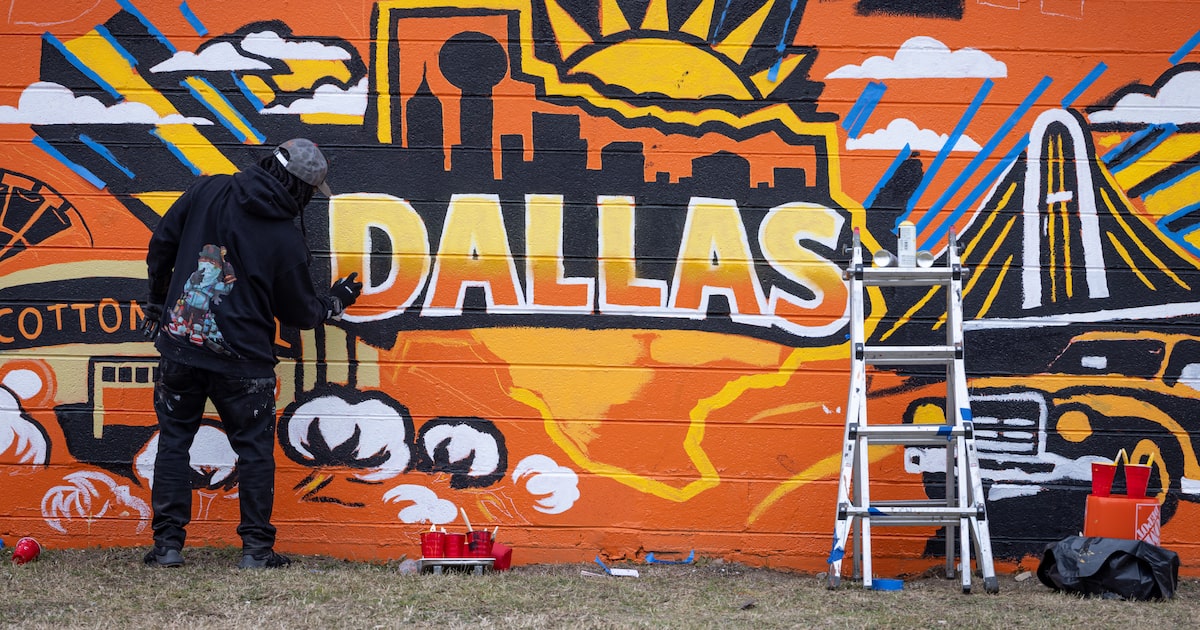 Could public art revitalize South Dallas? Nonprofit sees murals as catalyst for change