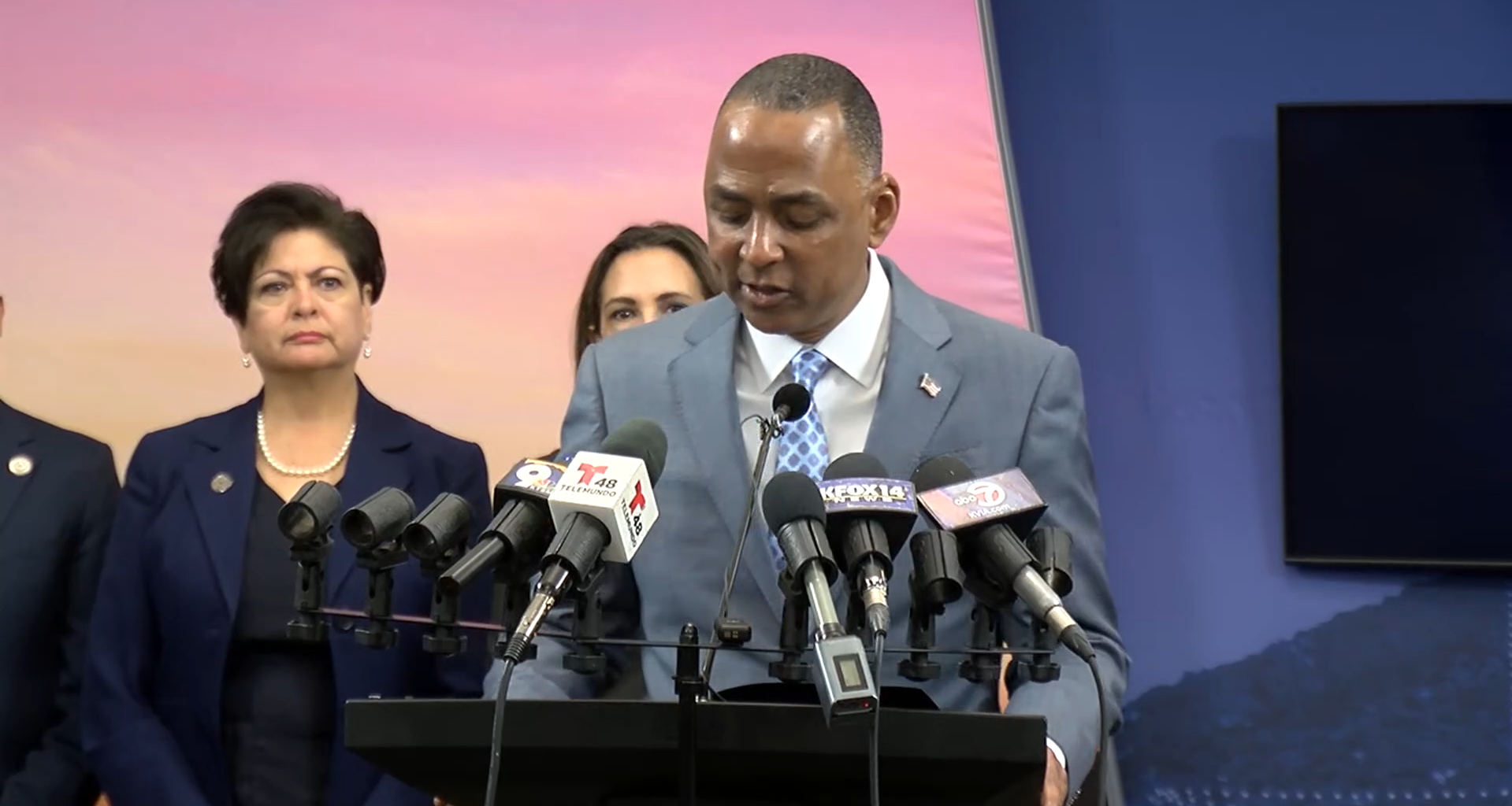 City of El Paso comments on El Paso airspace closure