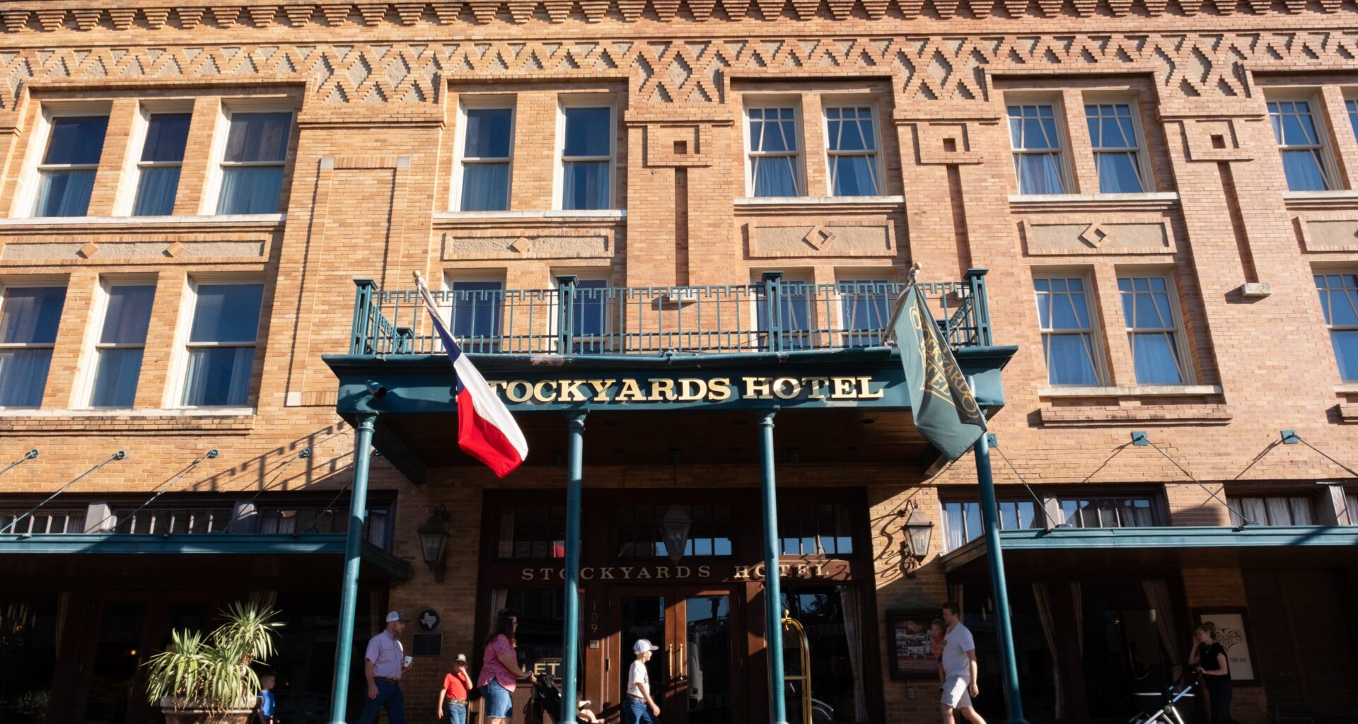 $30M revamp of Stockyards Hotel, H3 Ranch begins in April 