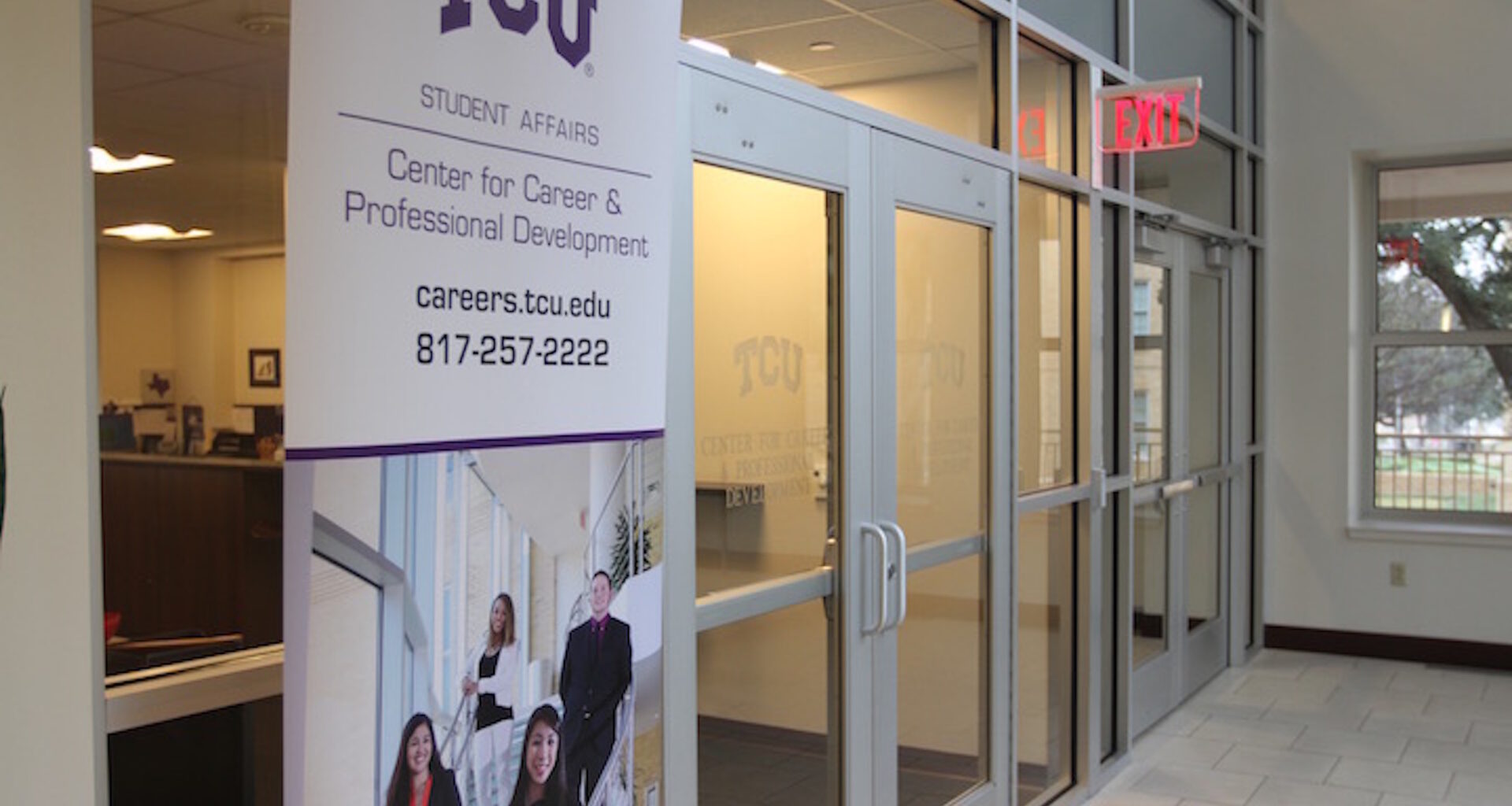 Internship deadlines loom; career advisors encourage the strategic approach