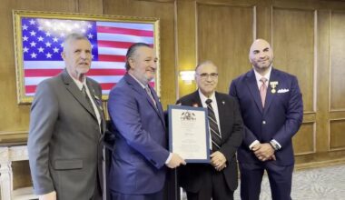 Senator Ted Cruz receives award for Mr. South Texas