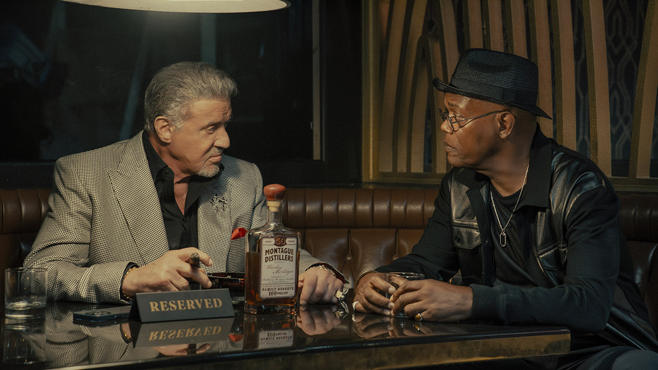 Sylvester Stallone as Dwight Manfredi and Samuel L. Jackson as Russell Lee Washington Jr. in Tulsa King