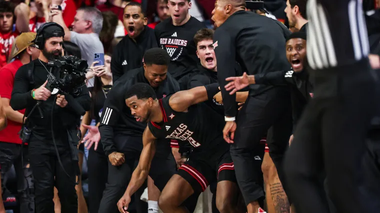 Texas Tech upset win over Arizona comes at cost of slashed bus tires image