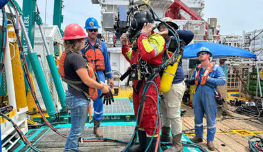 Join the seaside chat protecting the Flower Garden Banks by removing 1,700 pounds of debris from the seafloor