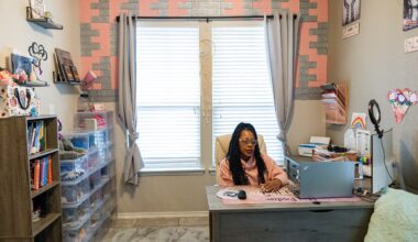 Virtual public school takes shape in San Antonio