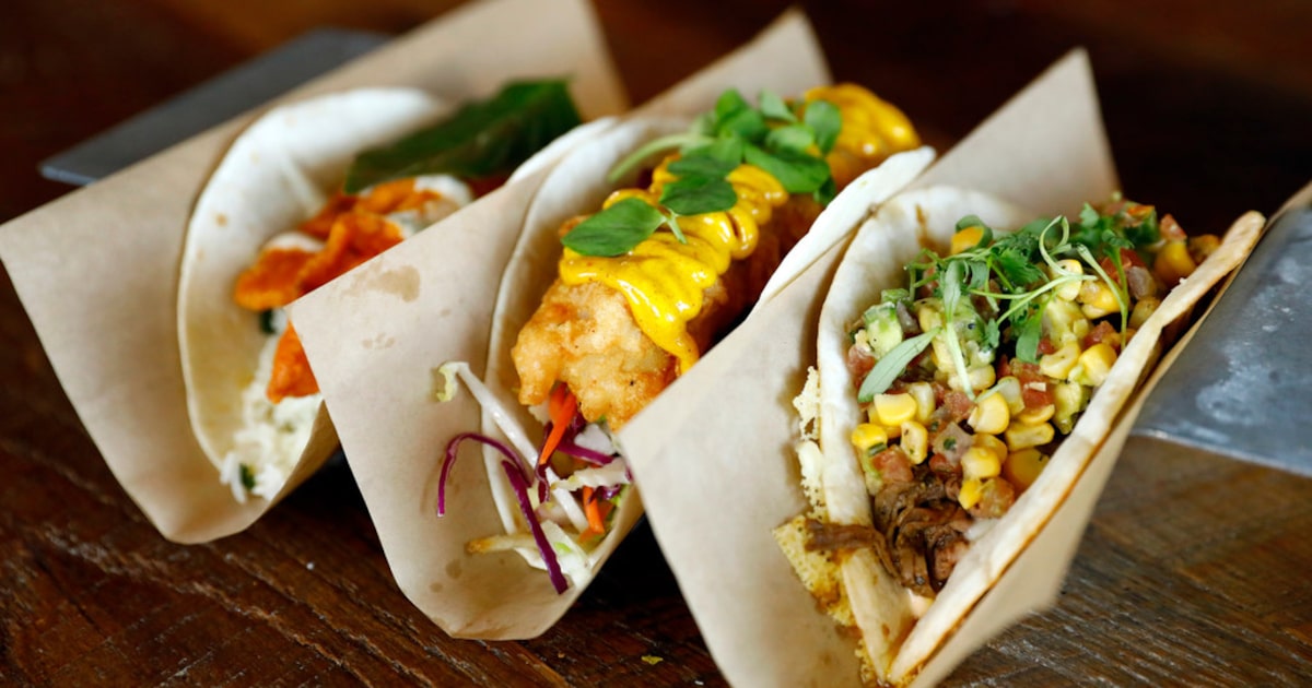 Where to find bang-for-your-buck deals in D-FW during Super Bowl weekend