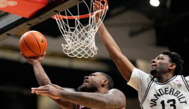 Texas A&M struggles from 3-point range in double-digit loss vs. No. 19 Vanderbilt