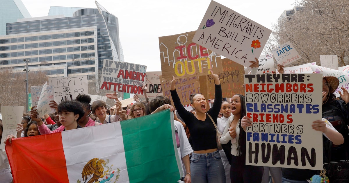 A brief, proud history of Dallas ISD’s student protests, which – sorry – didn’t start this week