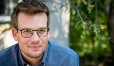 'The Fault in Our Stars' author John Green selected as Rice University commencement speaker