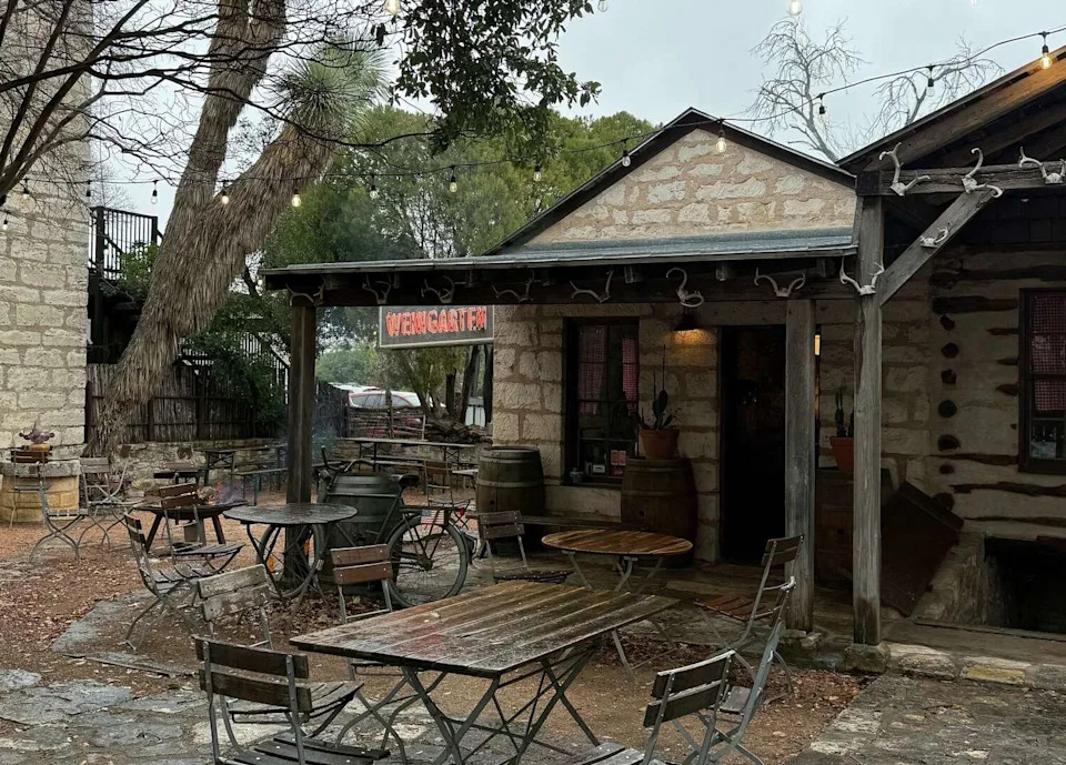 The outdoor area at Pontotoc Vineyard Weingarten in Fredericksburg, Texas. (Annie Brown for MySA)