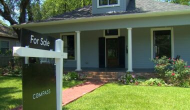 Dallas home prices drop 1.5% as inventory climbs and homes take longer to sell, reports show
