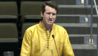 Conservative Comedian’s Anti-Hindu Mockery of ‘Cow Urine’ Highlights Growing Anti-Indian Sentiment in Texas