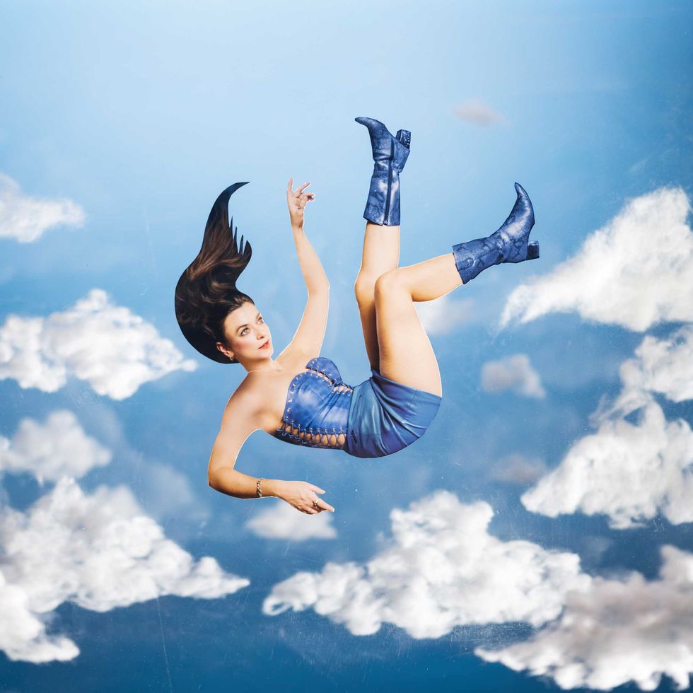 Annabelle Chairlegs Waking Up