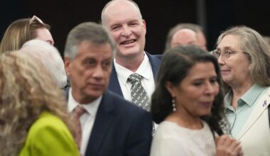 Judge declares 4 men wrongly accused of 1991 Austin yogurt shop murder...