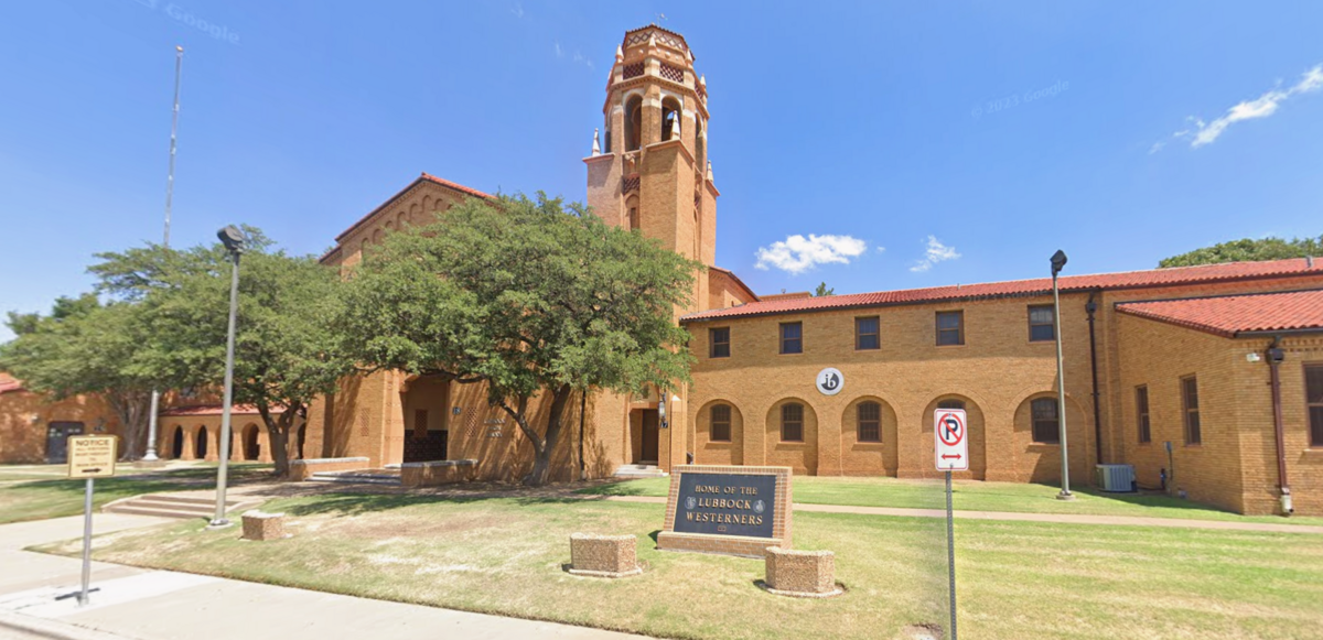 Lubbock High School On Lockdown, Students Moved To Reunification