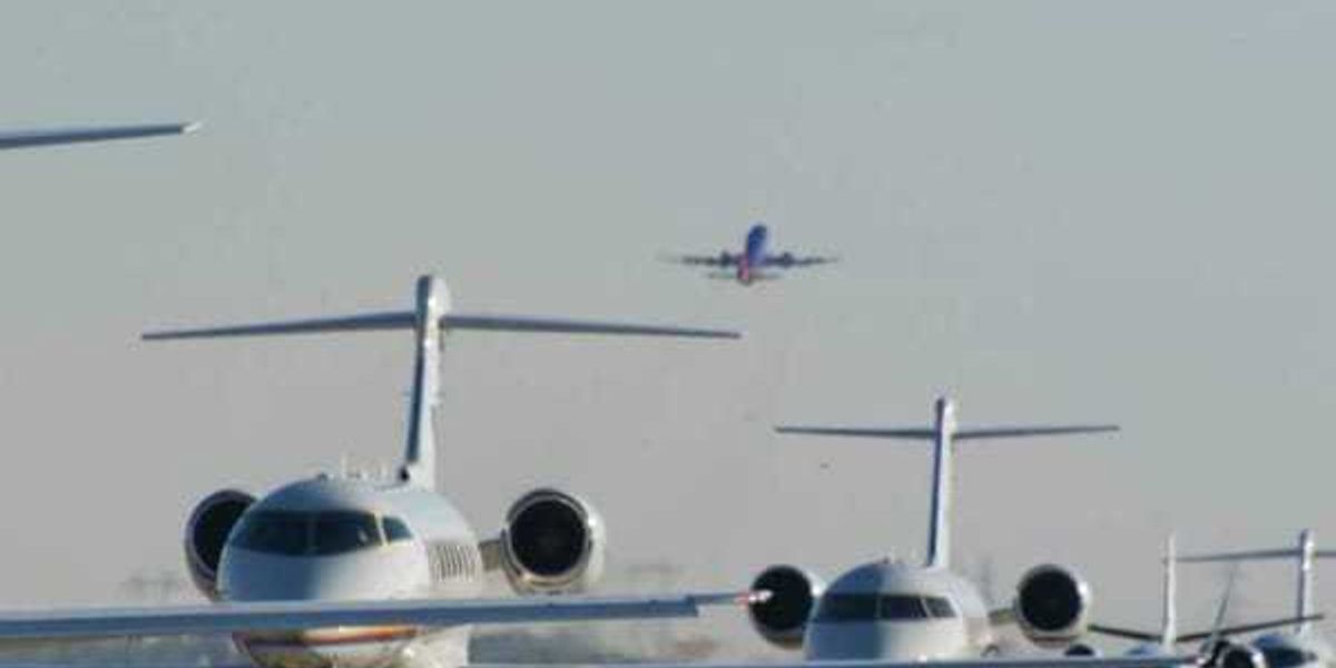 Austin airport could add international nonstops & more news