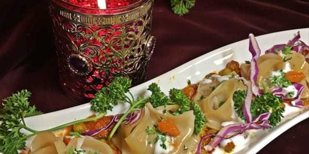 Hidden gem restaurant in Castle Hills closes & more top news