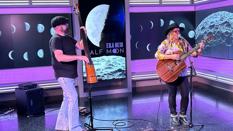 Austin’s Tunes Tuesday slows down with Ella Reid’s soulful “Half Moon” performance 