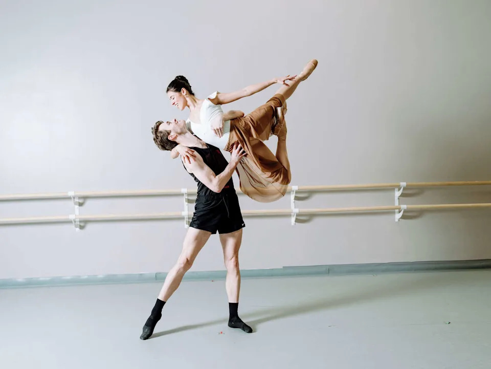 Ballet San Antonio company members Zachary Bennett and Vianca Palacios, who are married in real life, will perform as part of the company's upcoming staging of "Cinderella." (Brenda Bazán/Contributor)