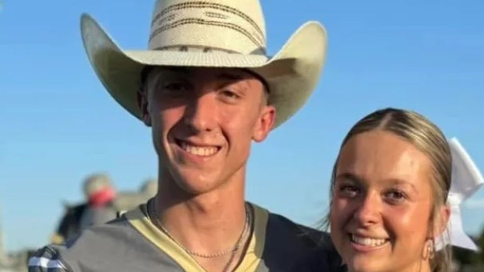 Brileigh and Kyler Dailey were siblings who died Sunday after their car was struck by a train. (gogundme)