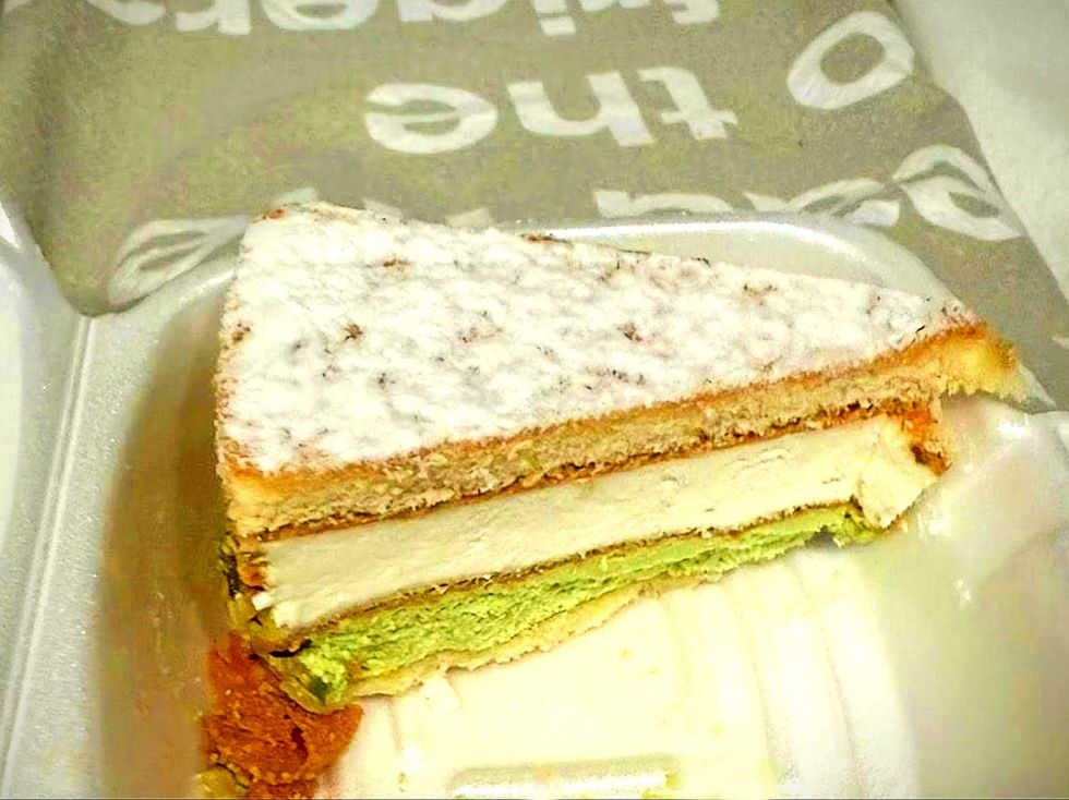 Bella Gente pistachio cake