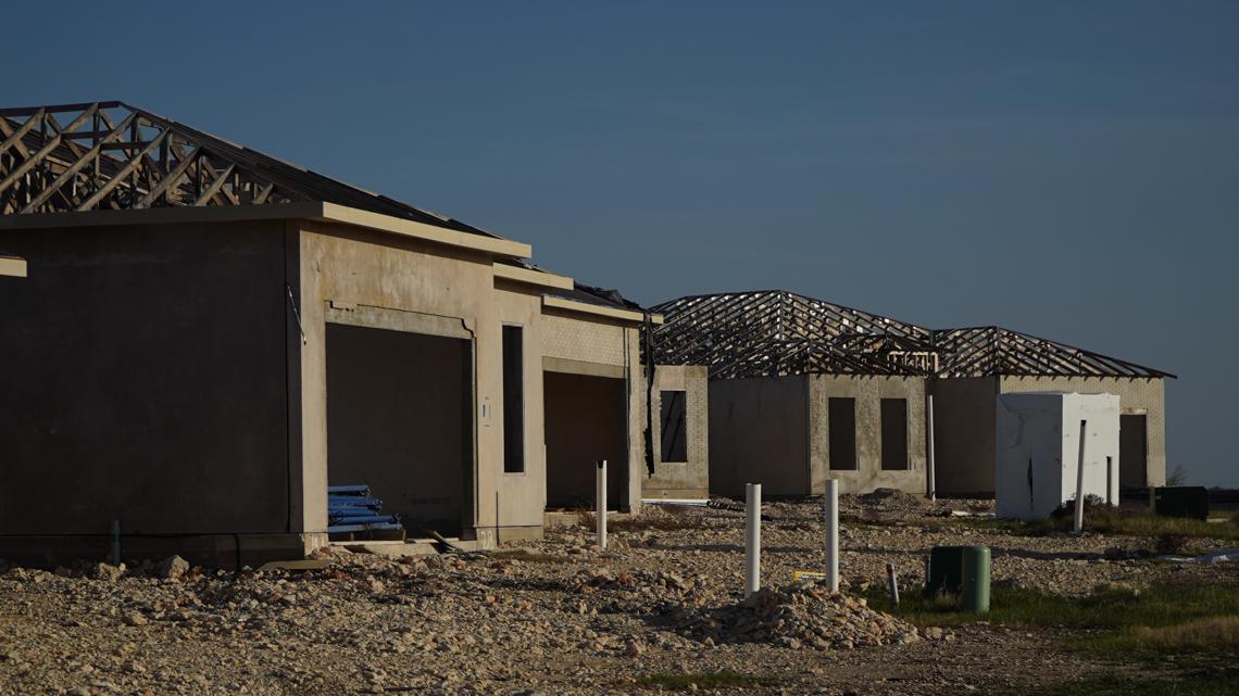 Construction halt leaves dozens of Georgetown homes abandoned
