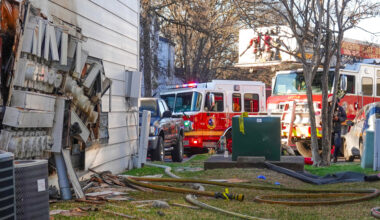 Crews put out fire Tuesday morning at southeast Austin apartment complex