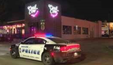 2 dead after fight escalates into stabbing outside bar in Deep Ellum, police say